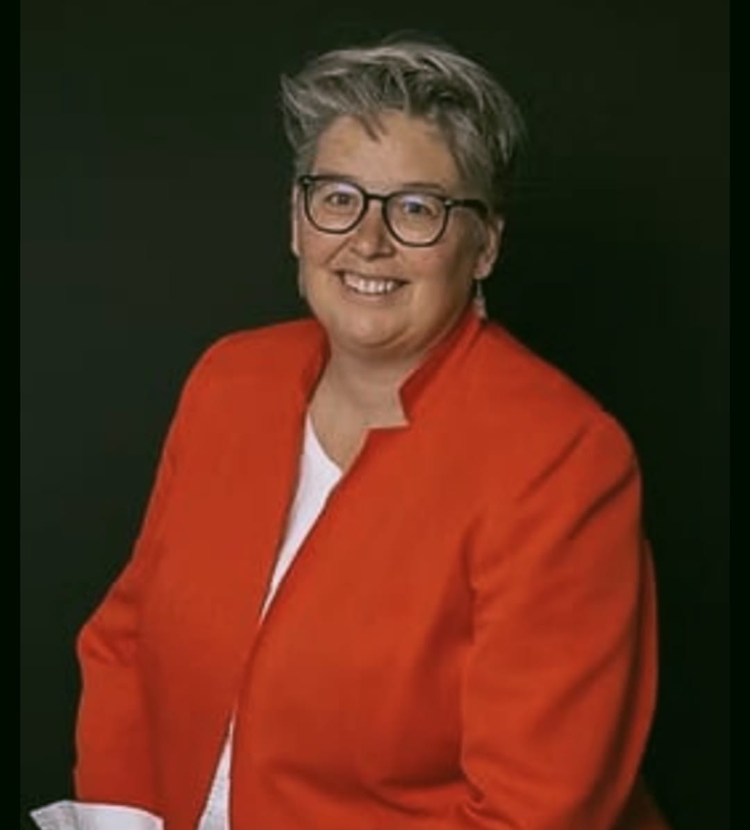 Dr. Christine Pappas